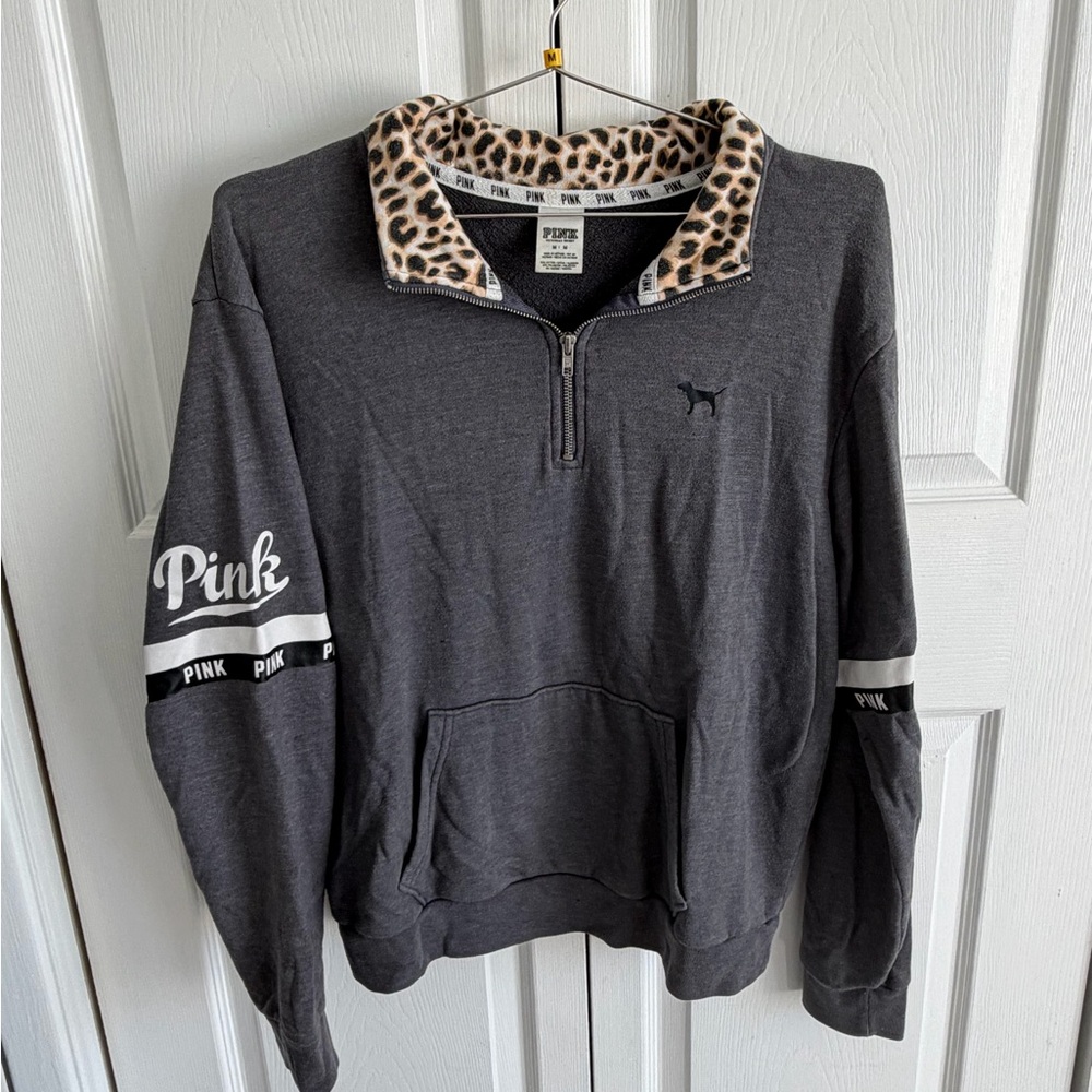 Victoria's Secret PINK Gray Leopard/Cheetah Quarter Zip
